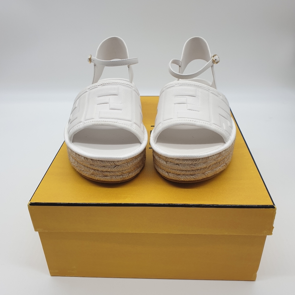 Fendi FF monogrammed leather espadrilles white NIB - Picture 8 of 9